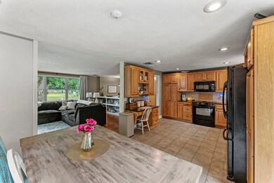 31 Quaker Rd, Carver, MA 02330 - photo 7