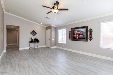 BEAUTIFUL CROWM MOLDING