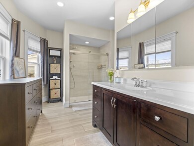 70 Pinkert St, Medford, MA 02155 - photo 5