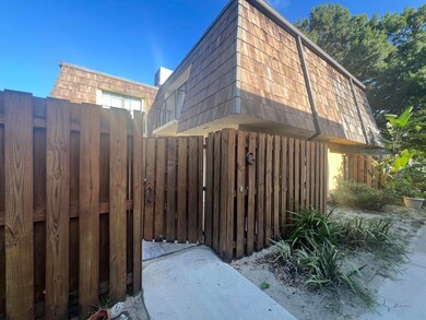 Courtyard Entry