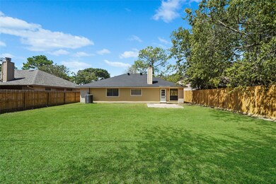 8702 Sunny Ridge Dr, Houston, TX 77095 - photo 5