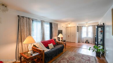 9 Cooper Ave, Rensselaer, NY 12144 - photo 5