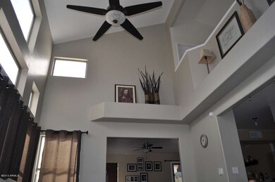 Living Room 07
