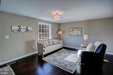 4214 Cassell Blvd, Prince Frederick, MD 20678 - photo 5