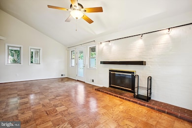 8509 Cyrus Place, Alexandria, VA 22308 - photo 6