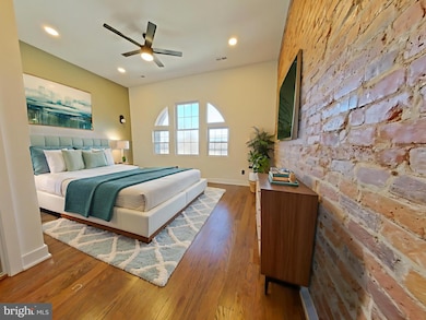 1613 N 33rd St unit D, Philadelphia, PA 19121 - photo 3