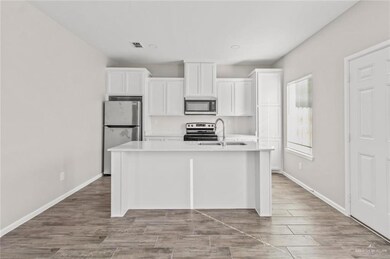 1305 Shavano Dr unit 1, Edinburg, TX 78541 - photo 6