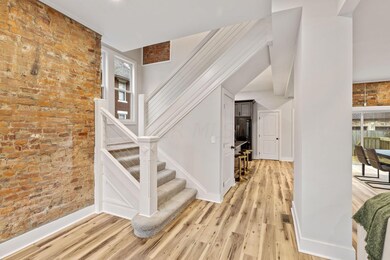 10-web-or-mls-2024-3-26 848 S Champion A