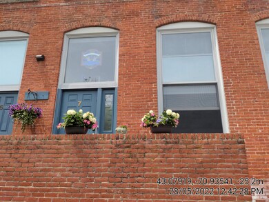 Rivermoor Landing unit 7, Newmarket, NH 03857 - photo 2