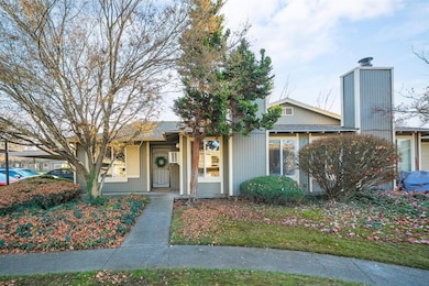 6111 E 6th Ave unit J12, Spokane Valley, WA 99212 - photo 4