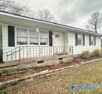 103 Crestline Dr SW, Hartselle, AL 35640 - photo 2