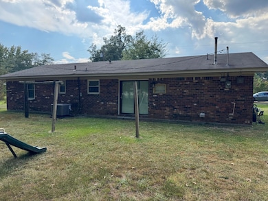 603 Burdine St, Amory, MS 38821 - photo 6