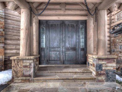 FRONT DOOR 2-Edit