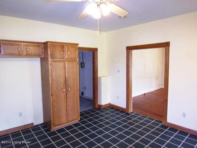 HWY 208 MKT Kitchen 2