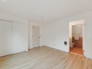 Bedroom, Owner's Suite