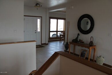 Large open Entry Way