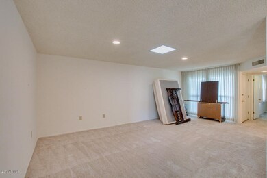 17206 N 105th Ave, Sun City, AZ 85373 - photo 5