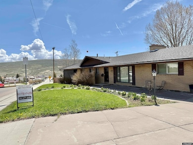 822 Moose St, Kemmerer, WY 83101 - photo 4