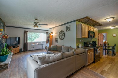 2659 N Court St, Circleville, OH 43113 - photo 6