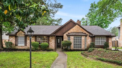 25519 Many Oak Dr, Spring, TX 77380 - photo 2