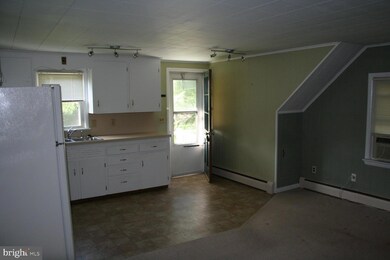 1872 Apt# 3 Coles Mill Rd, Franklinville, NJ 08322 - photo 3