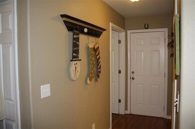 623 E 4th St, Hugoton, KS 67951 - photo 4