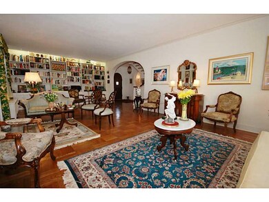 Living Room.