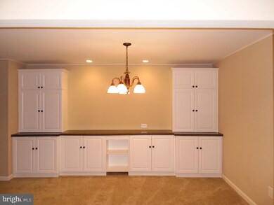 406 Independence Dr, Harleysville, PA 19438 - photo 6