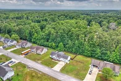 122 Indian Springs Cir, Manchester, TN 37355 - photo 4