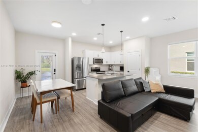 2917 Olivia Ave unit 2917, Oakland Park, FL 33311 - photo 7