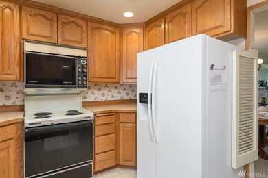 8717 51st St W, University Place, WA 98467 - photo 4