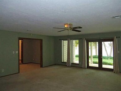 Den/Family/Great Room.