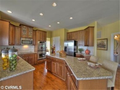 Kitchen - Sample photo from Ryan Homes picture lib