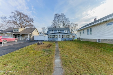 27 Mcnutt Ave, Albany, NY 12205 - photo 4