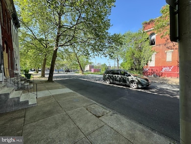 1025 N Carrollton Ave, Baltimore, MD 21217 - photo 3