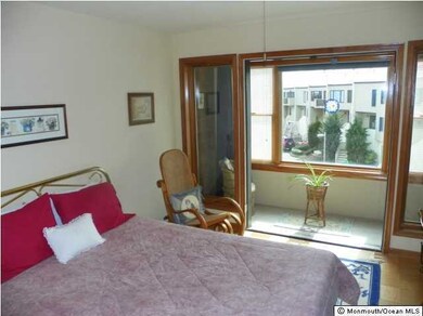 57 Bridgewaters Dr unit 20, Oceanport, NJ 07757 - photo 4