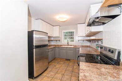 Lots of counter space!