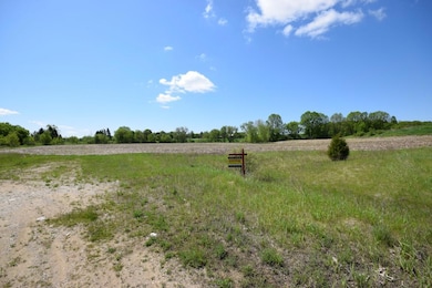 Lt2 Spring Ct, Newburg, WI 53095 - photo 2