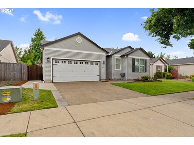 1601 Adelman Loop, Eugene, OR 97402 - photo 2