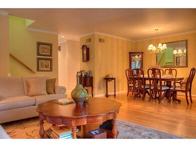 187 Laurel Ave unit 2, Providence, RI 02906 - photo 4