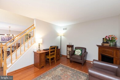 498 Hawkridge Ln, Sykesville, MD 21784 - photo 7