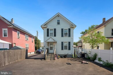 176 W Jefferson St, Paulsboro, NJ 08066 - photo 4