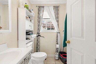 166 Union St unit 166, Lawrence, MA 01841 - photo 7