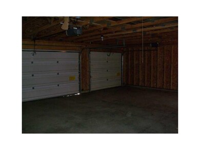 Garage.