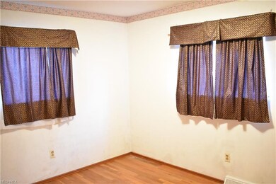 4620 Andover Ave, Lorain, OH 44055 - photo 6