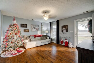 9725 Sauer Ln, Owensboro, KY 42301 - photo 3