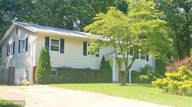 1110 Courtland Dr, Sykesville, MD 21784 - photo 4