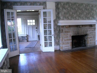 335 N Lansdowne Ave, Lansdowne, PA 19050 - photo 7