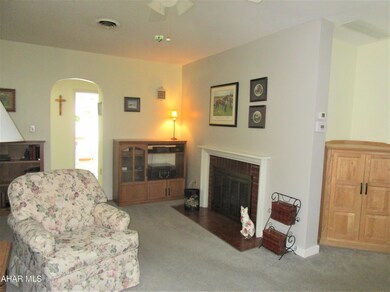 120 N. Spring St. - LR -2