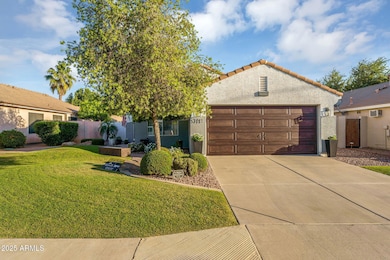 3-web-or-mls-5711 E Gable-1